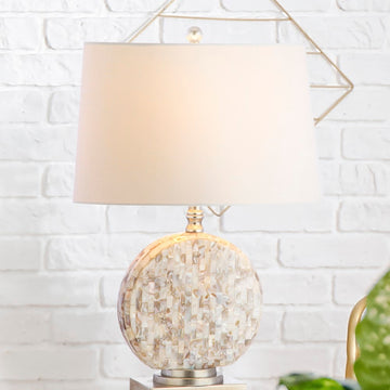 Dennis 24" Seashell LED Table Lamp - JONATHAN Y